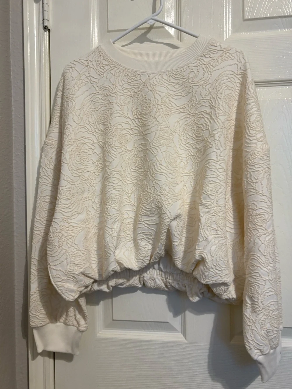 Anthropologie daily practice floral textured ivory bubble top XL nwt